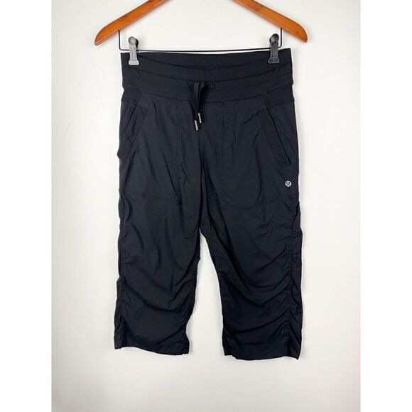 Lululemon Pants Women’s Dance Studio Crop Jogger Black Size 4 Athleisure - Picture 2 of 4